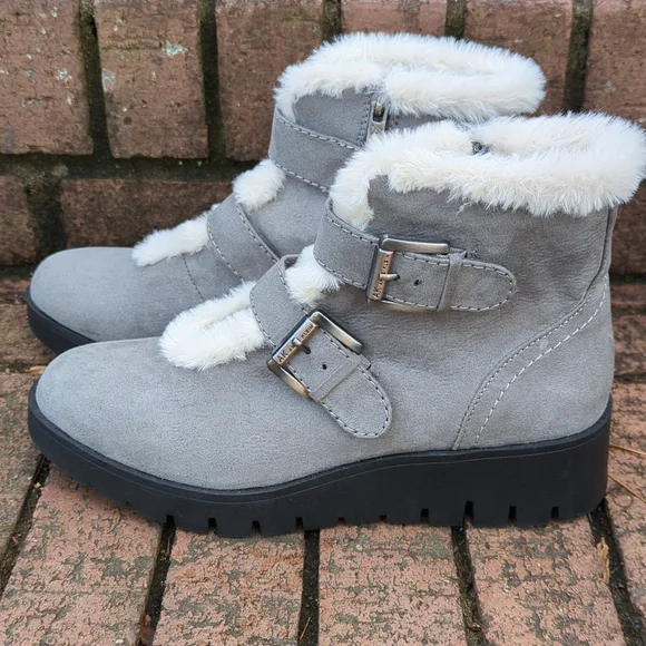 Anne Klein Shearling style Iflex Ankle Boots
